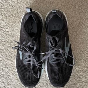 Brooks Bedlam - womens, Size 9